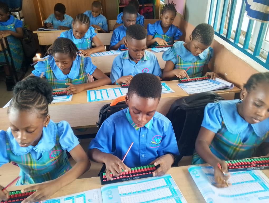 Abacus training in the digital age