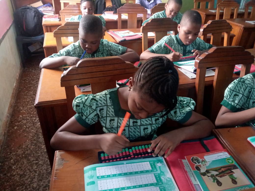 abacus vs calculator for kids — building children’s brain power through mental maths