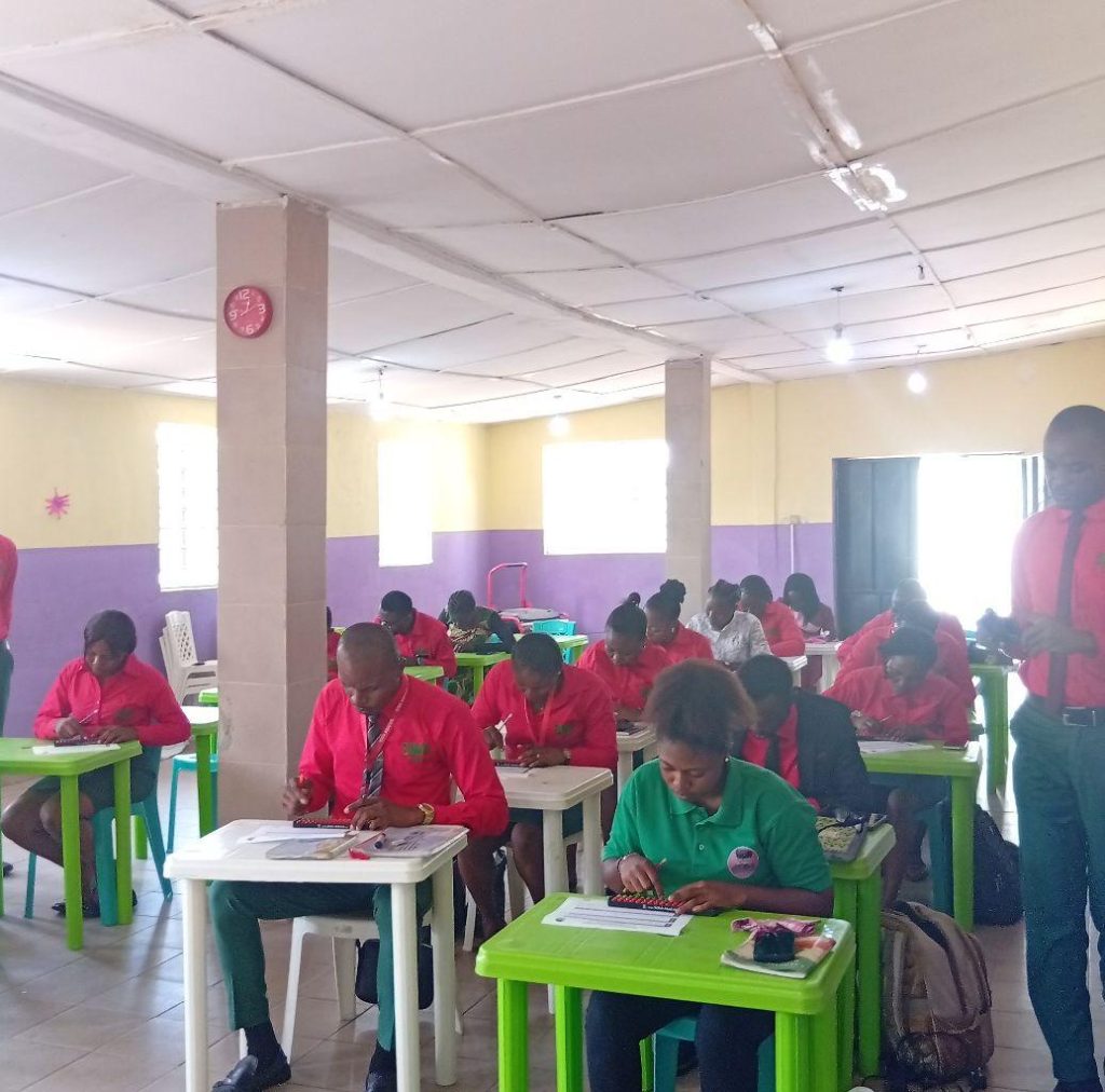 SIMA Abacus instructors undergoing structured training to improve Abacus teaching skills.